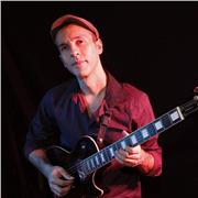 PROFESOR TITULADO DE GUITARRA CON EXPERIENCIA